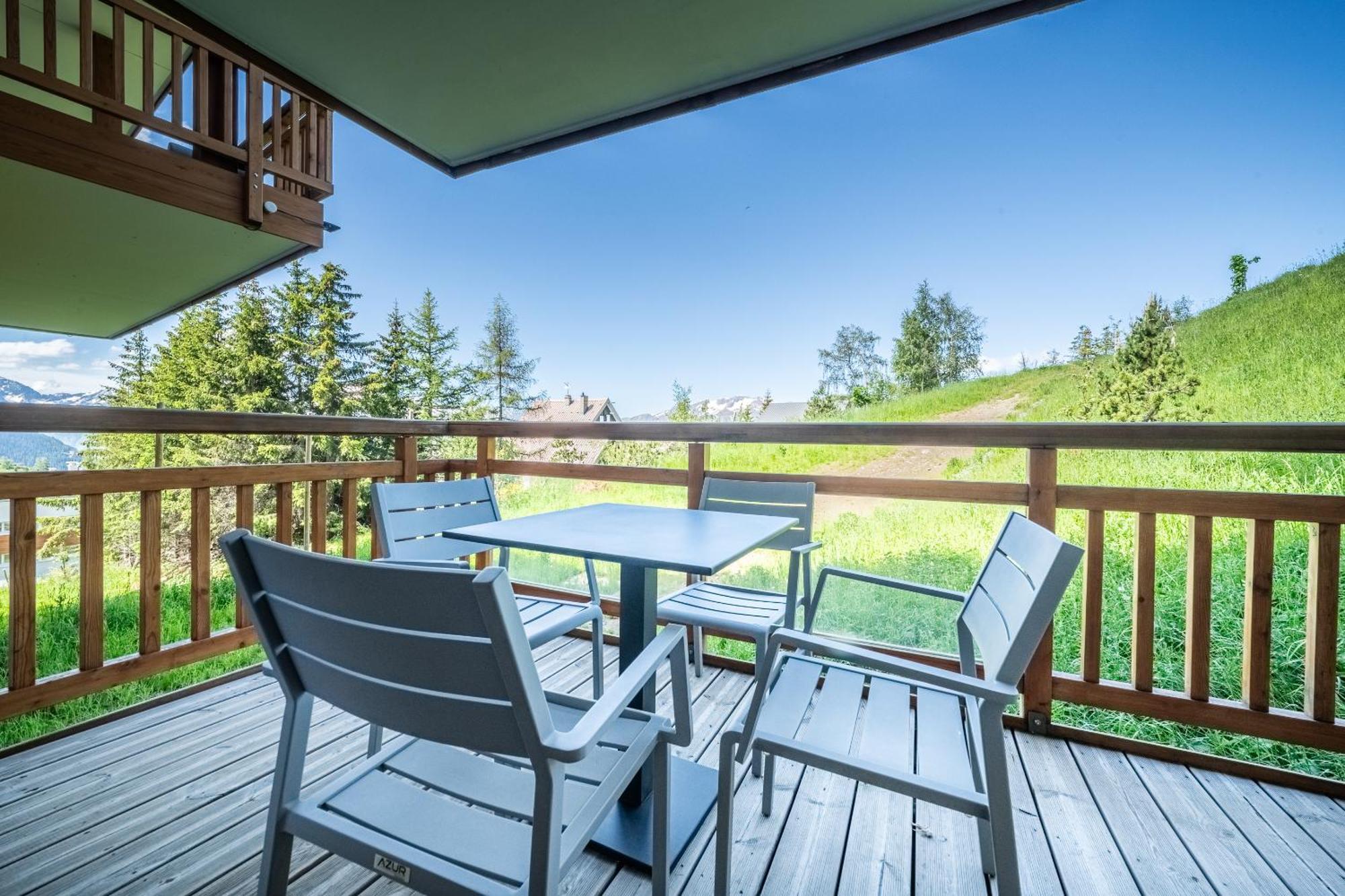 Residence Hameau De Clotaire Alpe D'Huez - By Emerald Stay Экстерьер фото